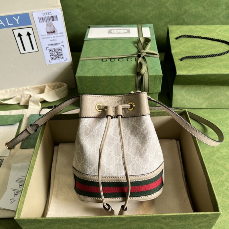 G*u*i bucket bags